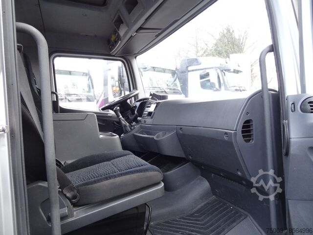 Φορτηγό με γερανό ανυψώσεως Mercedes-Benz Atego 818 Kran Palfinger 6501