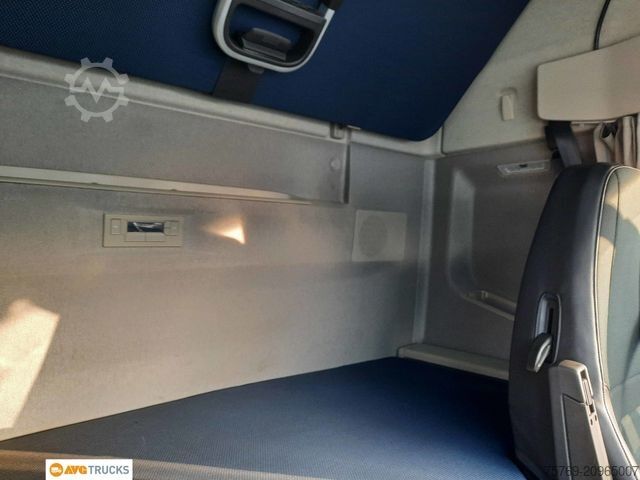 Standaard trekker VOLVO FH 500 XL 2 Kreis Hydr Neuer Tacho I-Park-Cool