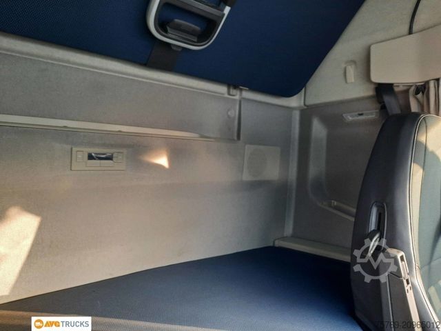 Standaard trekker VOLVO FH 500 XL 2 Kreis Hydr Neuer Tacho I-Park-Cool