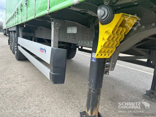 Åben sættevogn med presenning Schmitz Cargobull Curtainsider Standard UK
