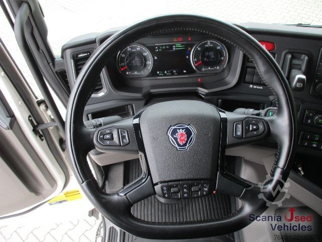 Standard dragbil Scania R 460 A4x2NA