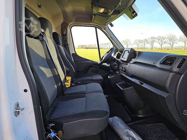 Magastetős kombi RENAULT MASTER 2.3 DCI 135 L1H1