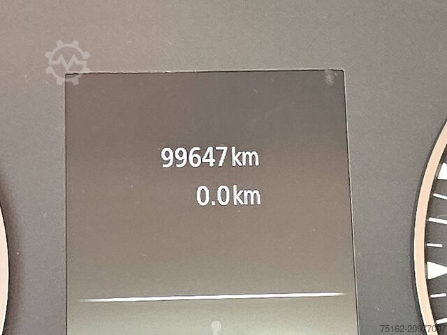 Magastetős kombi RENAULT MASTER 2.3 DCI 135 L1H1