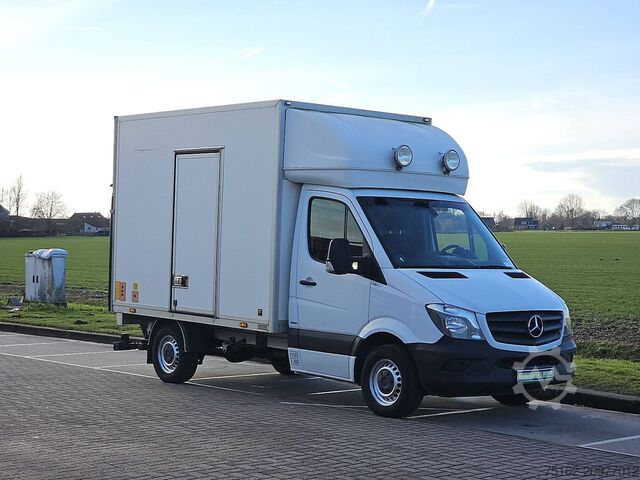 Bőrönd MERCEDES-BENZ SPRINTER 319 CDI 3.0 LAADKLEEP
