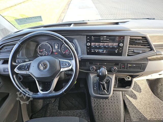 Kombi s vysokou střechou VOLKSWAGEN TRANSPORTER 2.0 TDI T6.1 L2H1 150Pk AC!