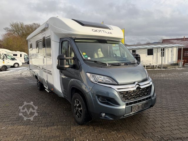 Polointegrovaný obytný vůz GIOTTILINE Therry T37