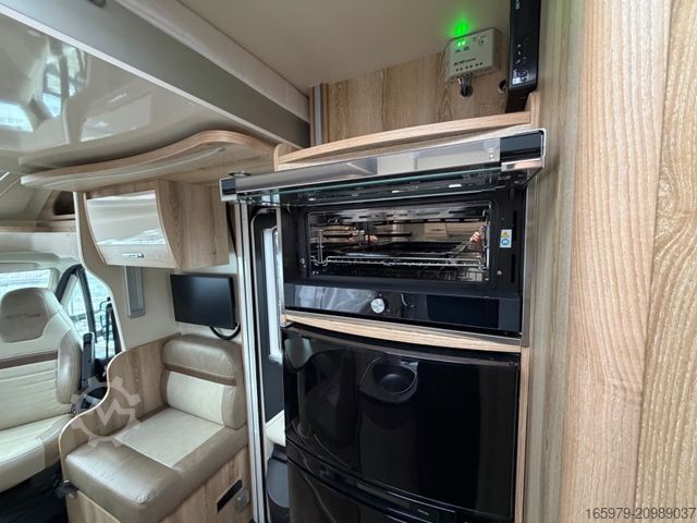 Polointegrovaný obytný vůz GIOTTILINE Therry T37