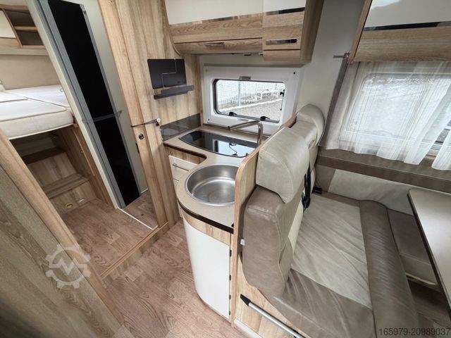 Polointegrovaný obytný vůz GIOTTILINE Therry T37