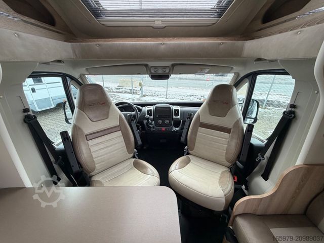 Polointegrovaný obytný vůz GIOTTILINE Therry T37