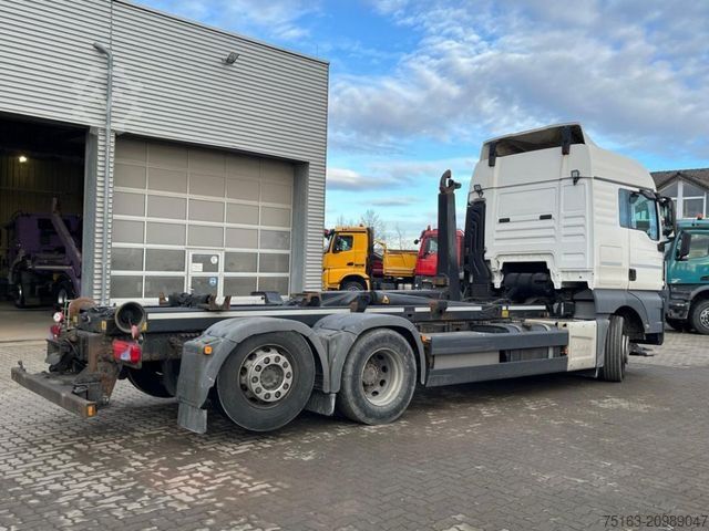 Hákový nosič kontejnerů MAN TG-X 26.440 6x2-2 LL Abrollkipper Meiller RK20.7