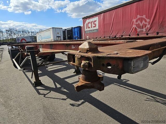 Přeprava kontejnerů FREUHAUF VFK TF 38C1  40 2 X20  SMB DRUM