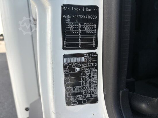 Vrachtwagen met bakwagen MAN TGM 15.250 4X2, KOFFER MIT LBW,
