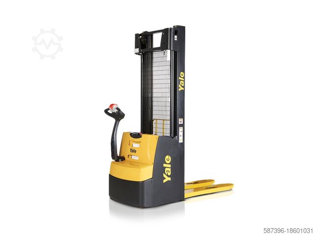 High Lift stacker Yale MS12AC