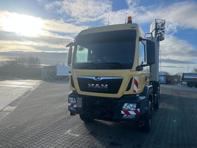 Standardni tegljač MAN 18.460 TGS 4x4 Hydrodrive, Klima Automat