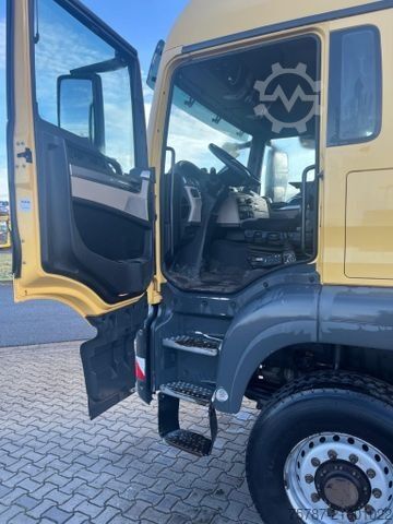 Standardni tegljač MAN 18.460 TGS 4x4 Hydrodrive, Klima Automat