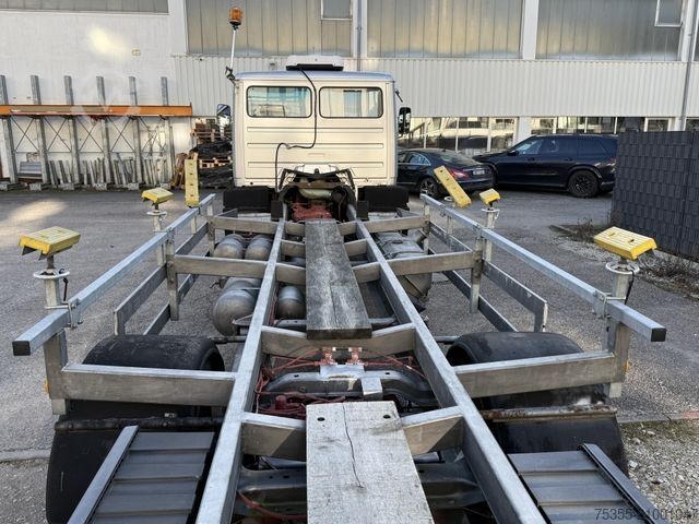 Podwozie furgonu MERCEDES-BENZ 814 Orig. 269.454km 8,45m Boot Boat Transporter