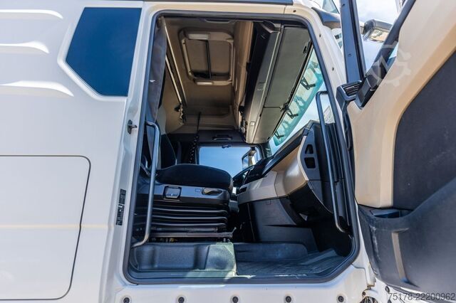 Estándar-SZM MAN TGX 18.470 BLS +KIPHYDR.+INTARDER