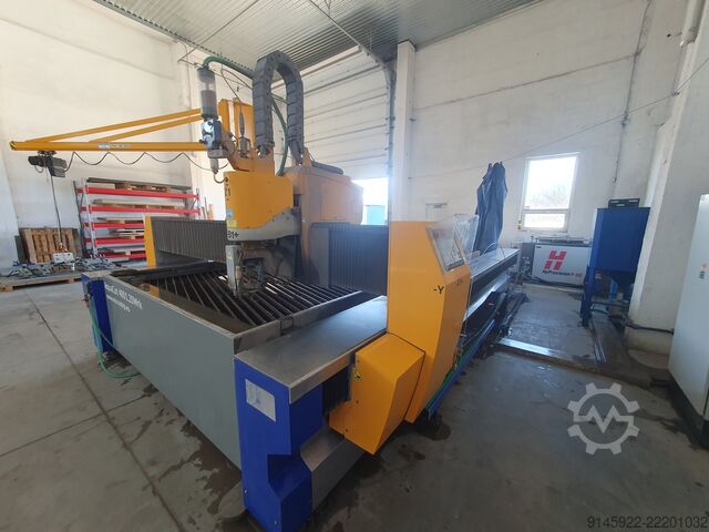 Centro di lavorazione universale MicroStep AquaCut 4001.20Wrk