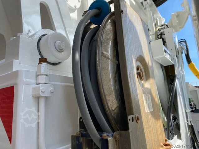 Veículo de aspiração MAN TGS 35.440 10X4-6 BL TRIDEM RSP SAUGBAGGER/SUCT...