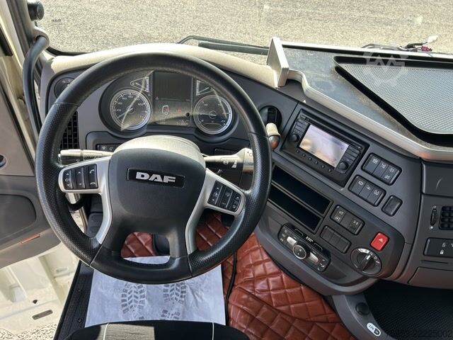 Τυπική μονάδα τράκτορα DAF XF 530 FT SSC Standklima Intarder