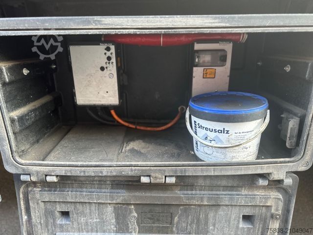 Kølebil VOLVO FM450 6X2 Kühl Frigoblock LBW 8.10 m Lenk