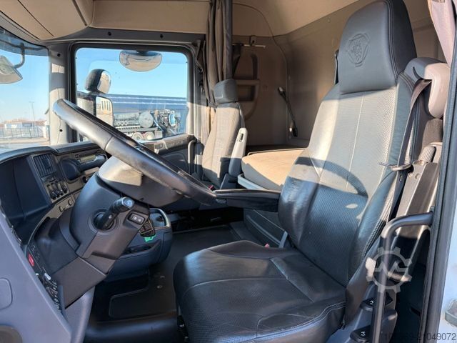 Lastbilchassis SCANIA R490 8x2*6 HNB ADR Chassis Euro 6