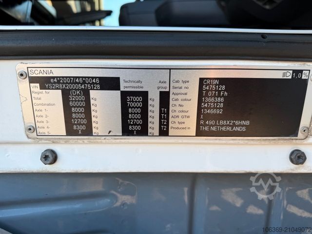 Lastbilchassis SCANIA R490 8x2*6 HNB ADR Chassis Euro 6