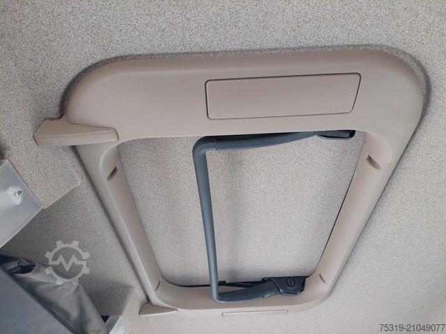 Tre-sidet tipbil MAN TGS 35.460 8x4 BB Meiller Bordmatik