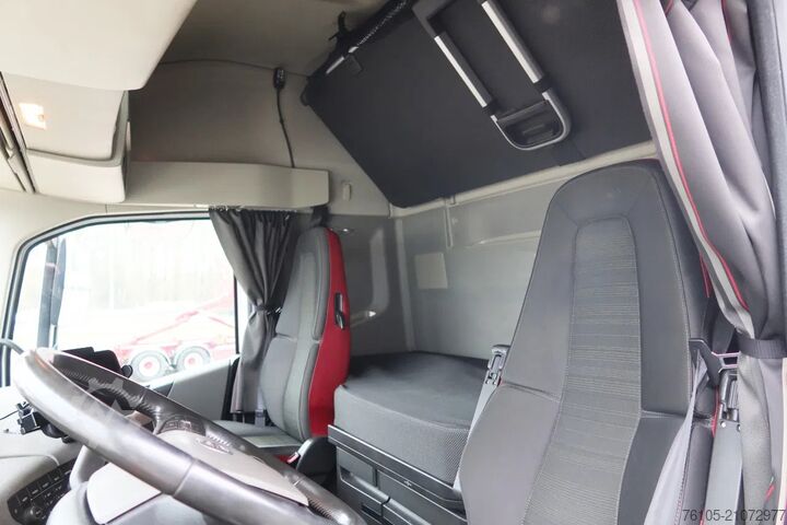 Standaard-SZM Volvo FH 4x2 bed 2x Holland Truck