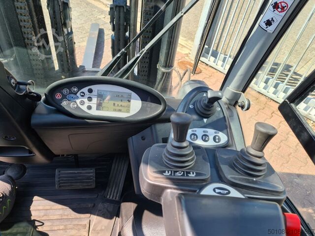 Elektrikli 4 tekerlekli forklift Still RX 60-50 Triplex 4700