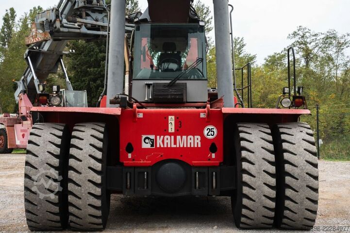 Teljes konténeres rakodógép Kalmar DRF450-60C5