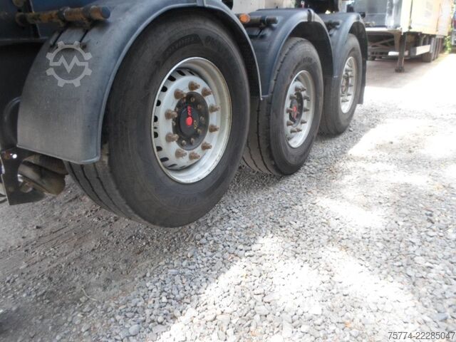 Standaard trekker VOLVO FH 500/X Track/ 4x4/Meiller Mulde 30 m3