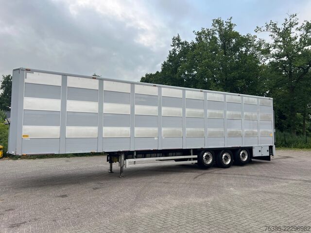 Transporte de gado Berdex Livestock Ultra light 2 lift axle