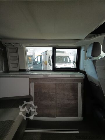 Camper Volkswagen California Coast 2022 | Cambio automatico | Tetto a soffietto