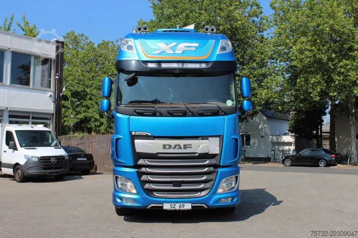 Trattore stradale standard Daf 530 SSC  Navi  Kühlbox  Leder  Standklima   ACC