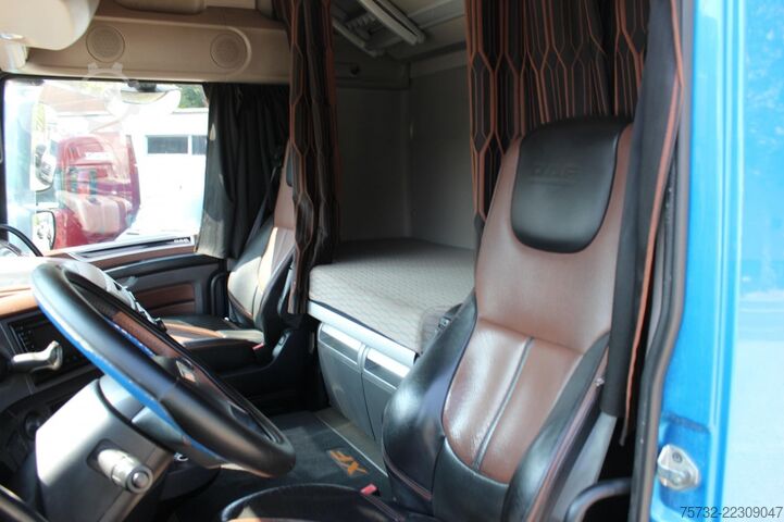 Trattore stradale standard Daf 530 SSC  Navi  Kühlbox  Leder  Standklima   ACC