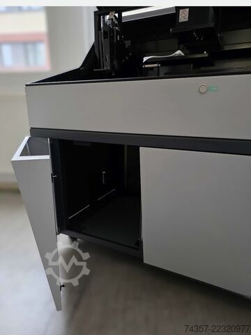 Spektrofotometr Shimadzu solidspec 3700 Shimadzu SolidSpec-3700 UV-VIS-NIR