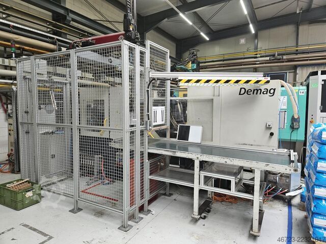 Vstřikovací stroj DEMAG Ergotech System 2500-840