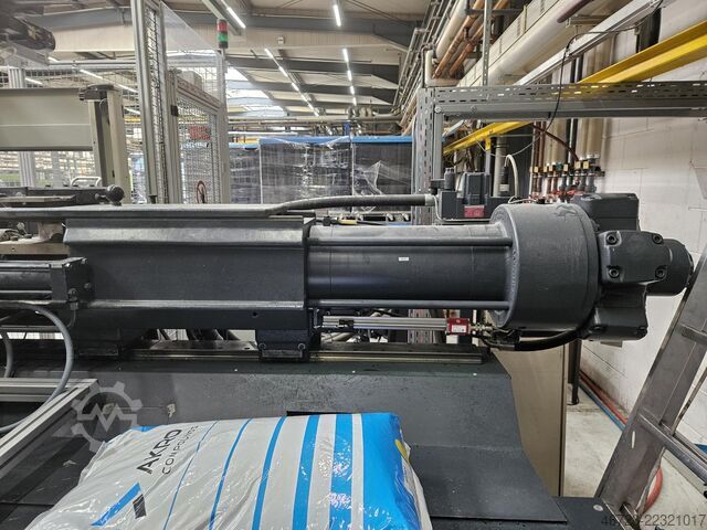 Vstřikovací stroj DEMAG Ergotech System 2500-840