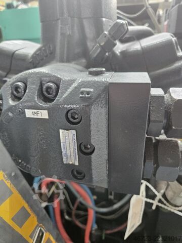 Vstřikovací stroj DEMAG Ergotech System 2500-840