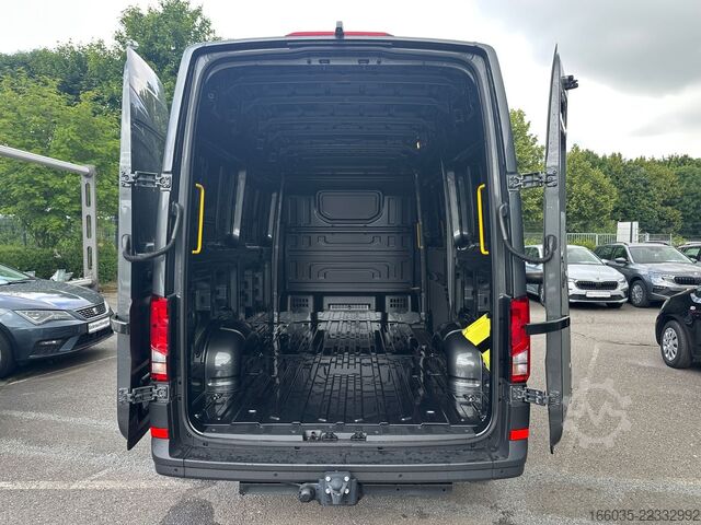 Magas tetős furgon VOLKSWAGEN Crafter Kombi Kasten 35 L3H3 4Motion AHK 270Türe