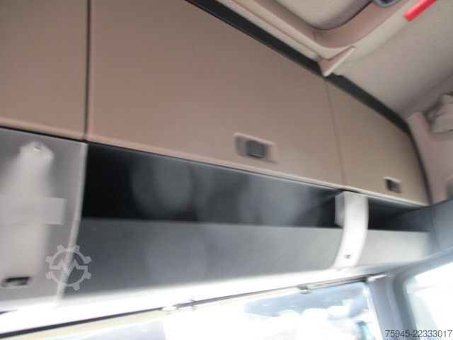 Camión plataforma con toldo MAN TGX 26.460, LBW mit 2.500 kg, Retarder