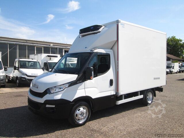 Furgoneta frigorífica IVECO 35 C13*Carrier Kühlkoffer*Fleischhaken+Bahn*