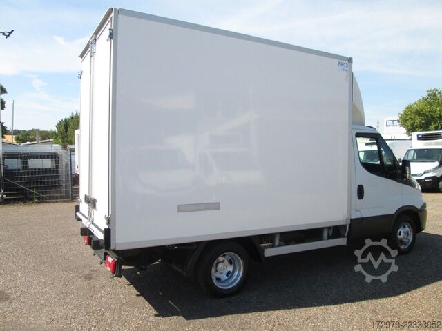 Furgoneta frigorífica IVECO 35 C13*Carrier Kühlkoffer*Fleischhaken+Bahn*