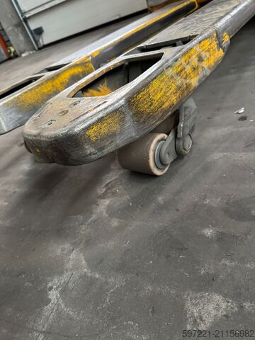 Transpaletas eléctricas Jungheinrich ERE 225