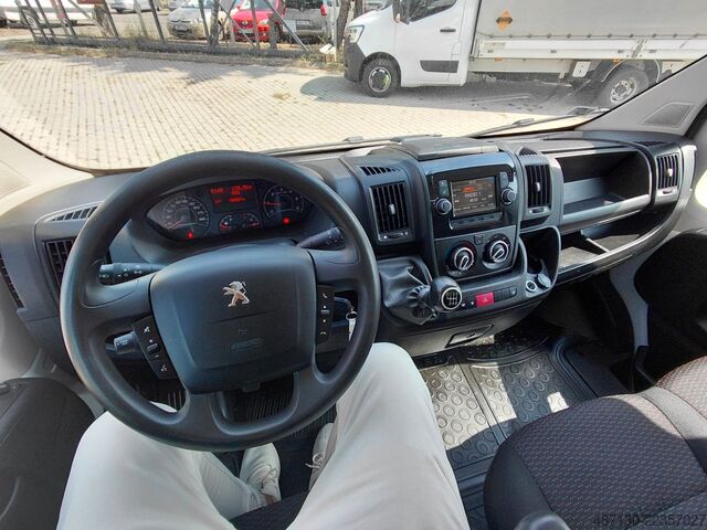 Bestelwagen PEUGEOT Boxer Premium 350 L4H2 Heavy