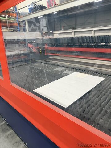 Máquina de corte por láser Bystronic Bystar 3015