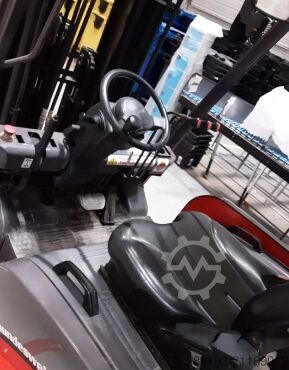 Stivuitor frontal Manitou ME 430 3,0 t Elektro