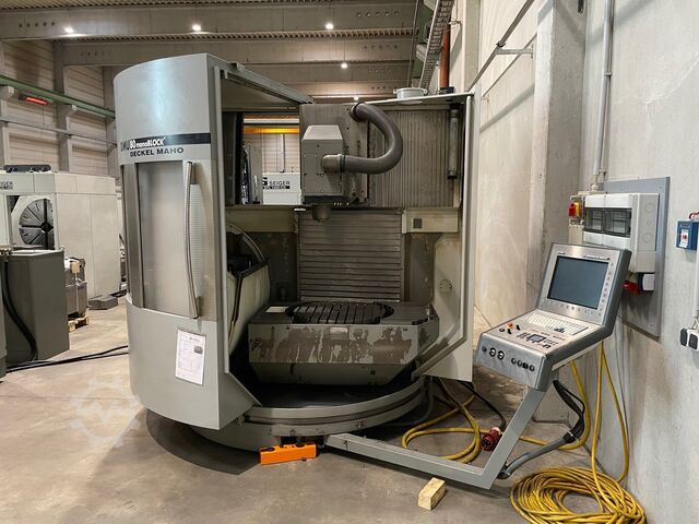 Centro de usinagem Deckel Maho DMU 80 monoBLOCK