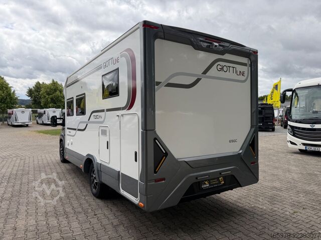 Half-integraal camper GIOTTILINE Toscan 69GC
